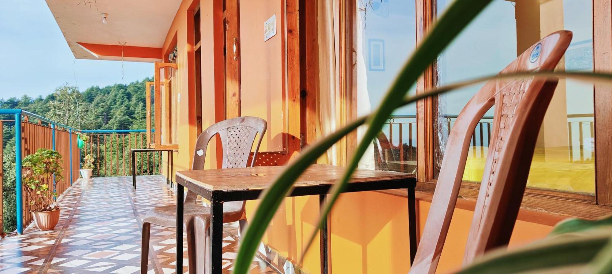 The Unmad - Dharamkot Bed & Breakfast Дхарамсала Екстериор снимка