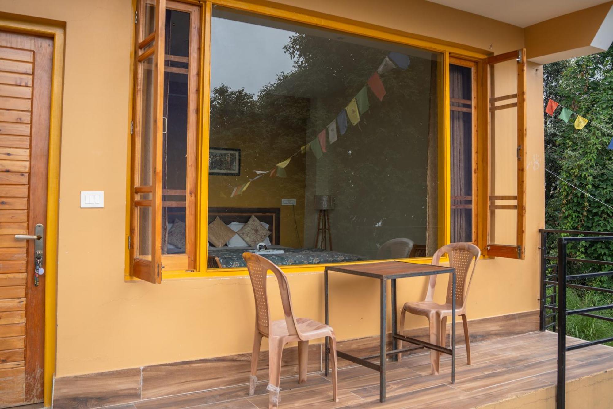 The Unmad - Dharamkot Bed & Breakfast Дхарамсала Екстериор снимка